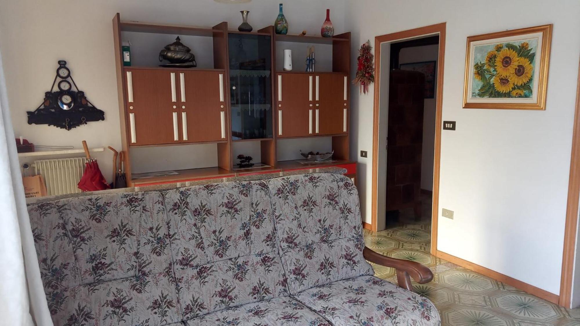 Casa Vacanze A Romeno Екстериор снимка